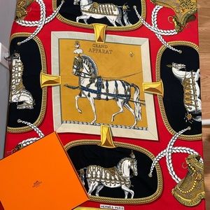 Hermes silk scarf in new condition